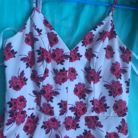 Floral dress - Picture 2 of 6